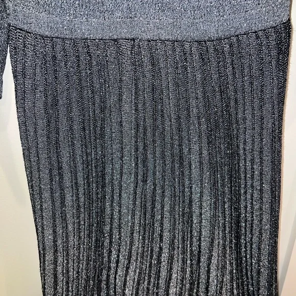 Tahari metallic fit and flare dress with pleats-like new! - Picture 3 of 8